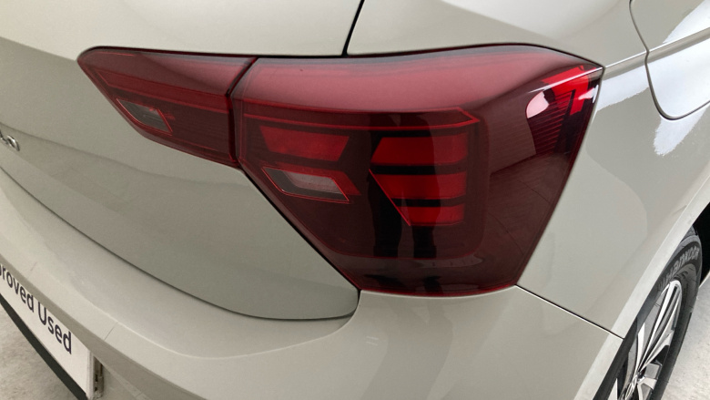 Volkswagen Polo 1.0 TSI Life 5dr Petrol Hatchback